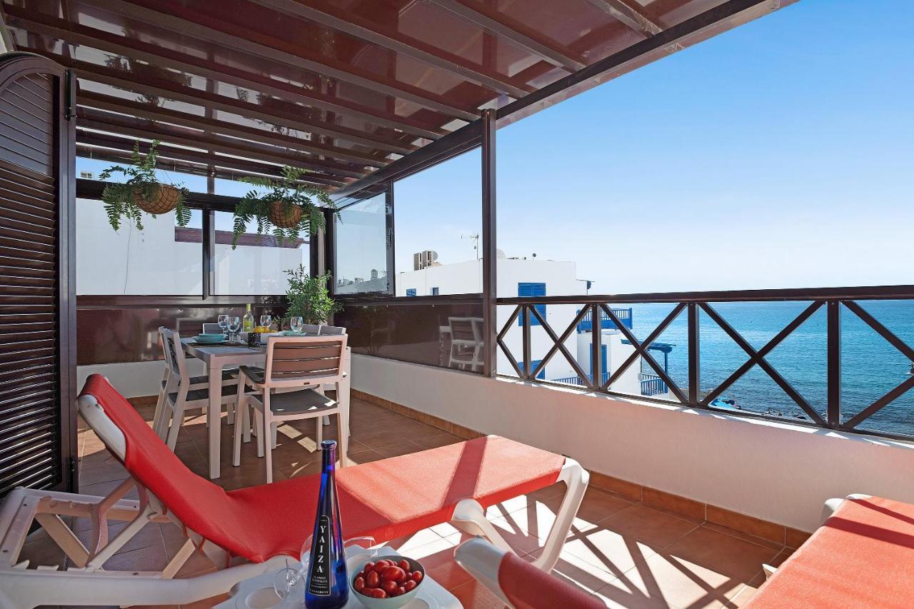 Apartamentos La Estrella III Плая Бланка Екстериор снимка