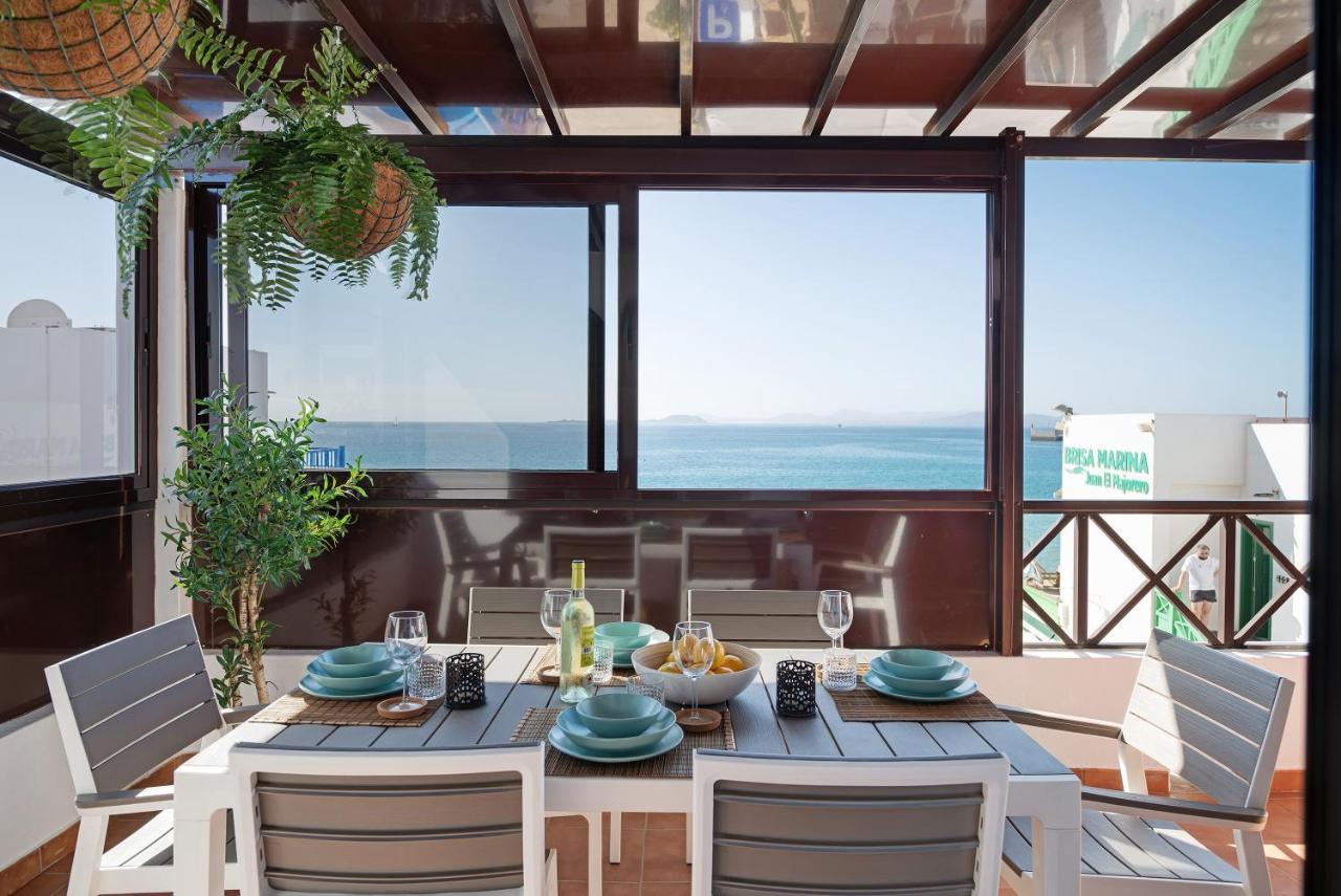 Apartamentos La Estrella III Плая Бланка Екстериор снимка