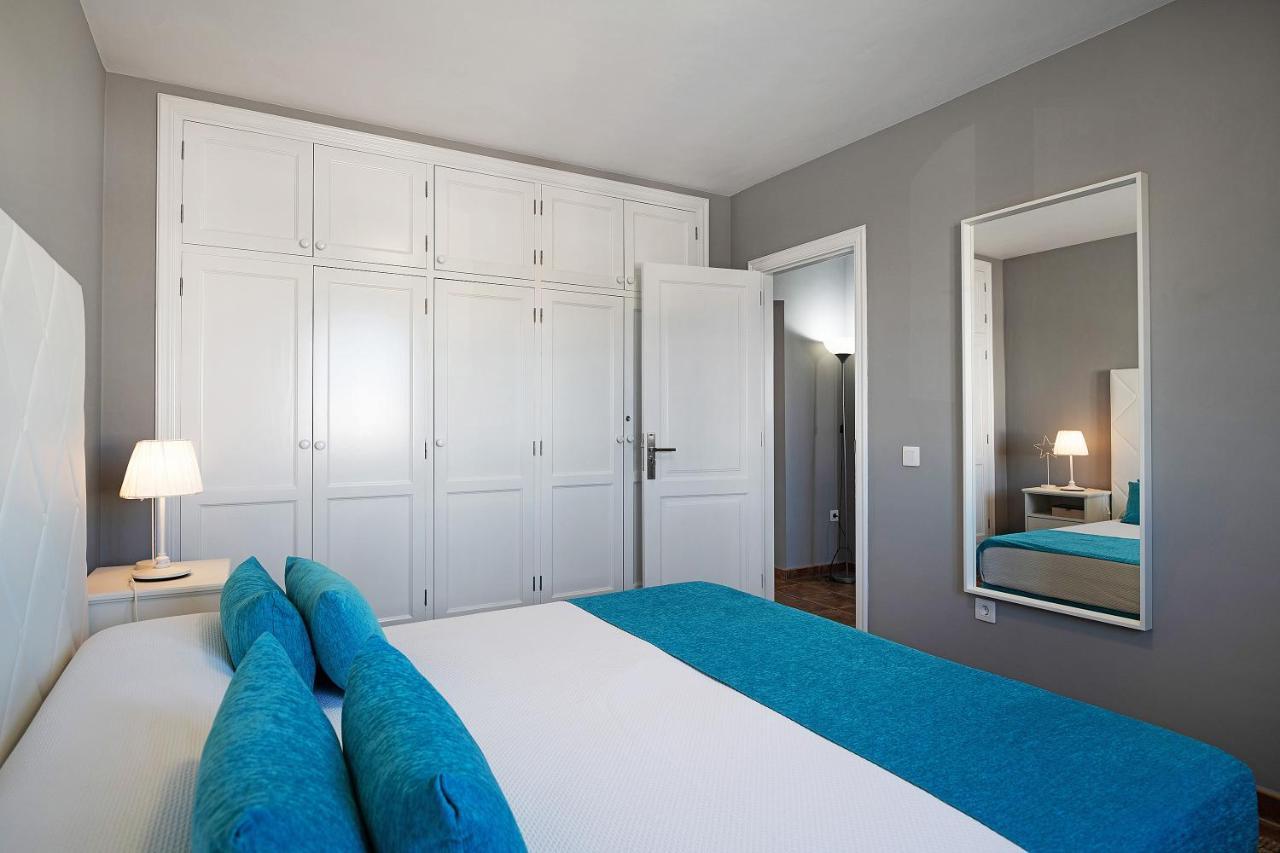 Apartamentos La Estrella III Плая Бланка Екстериор снимка